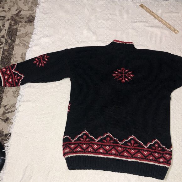 VINTAGE Best American Clothing Co Sweater Women L Black/Red Snowflakes - Picture 11 of 11